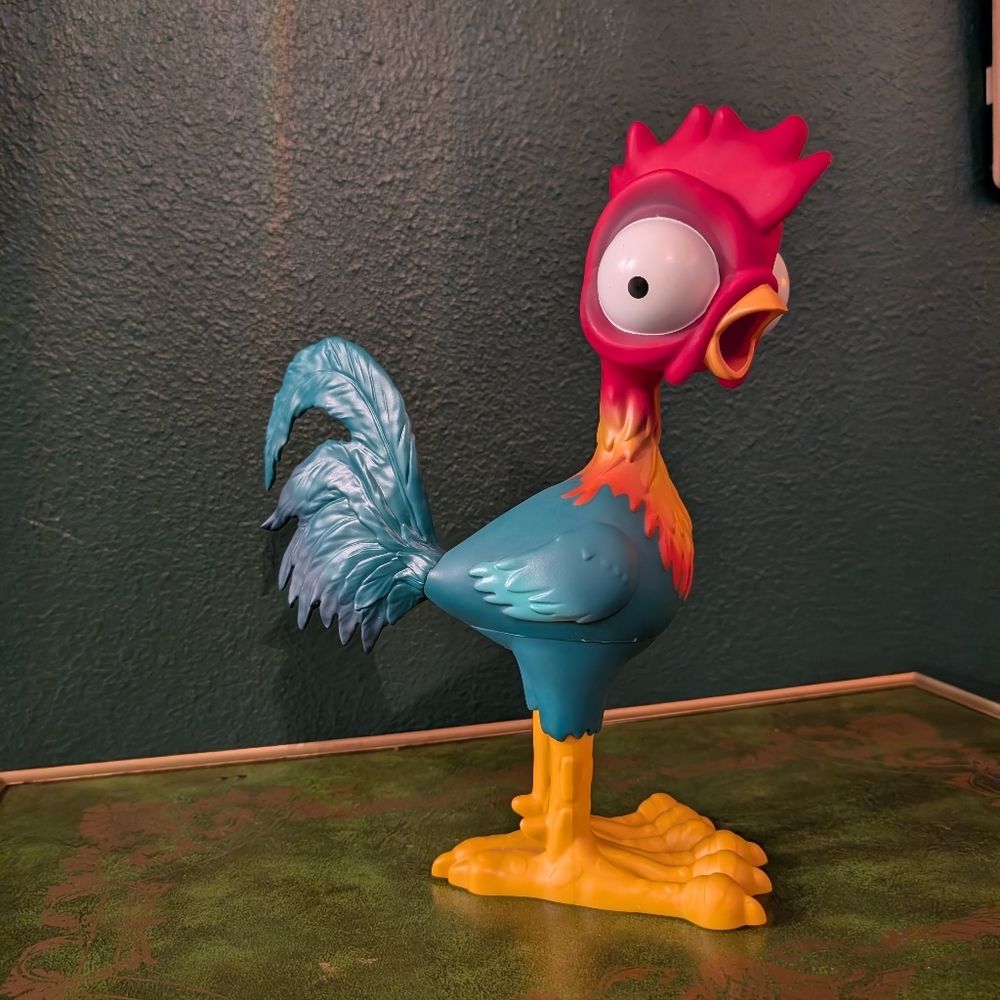Hei Hei Toy Prop - Picture 4 of 7